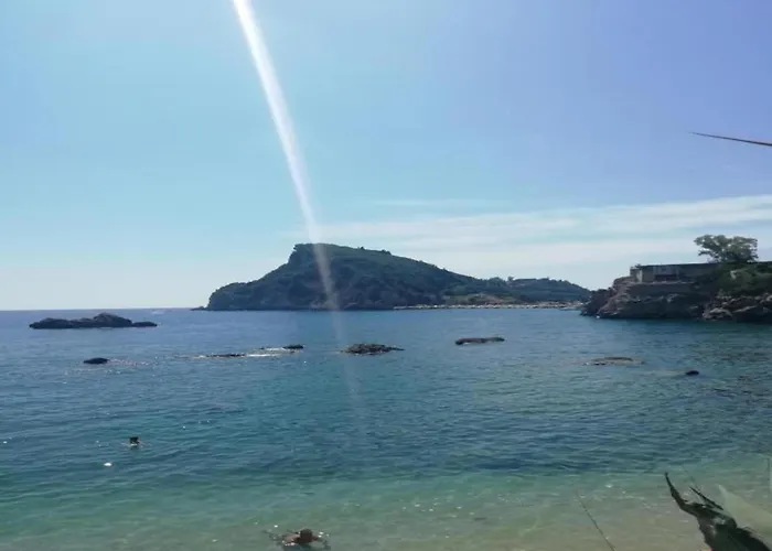 Lägenhet In Paleokastrites With Swimming Pool Near Beaches