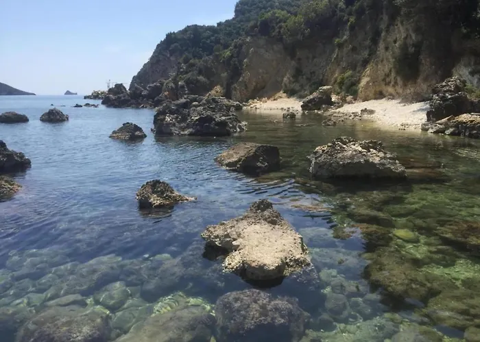 Lägenhet In Paleokastrites With Swimming Pool Near Beaches Liapades