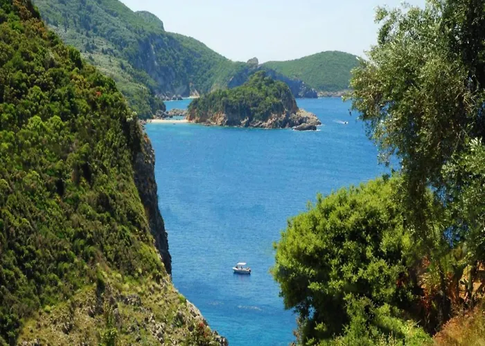Lejlighed In Paleokastrites With Swimming Pool Near Beaches *